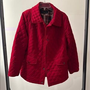 Giacca Red Puffer Jacket with Classic Style